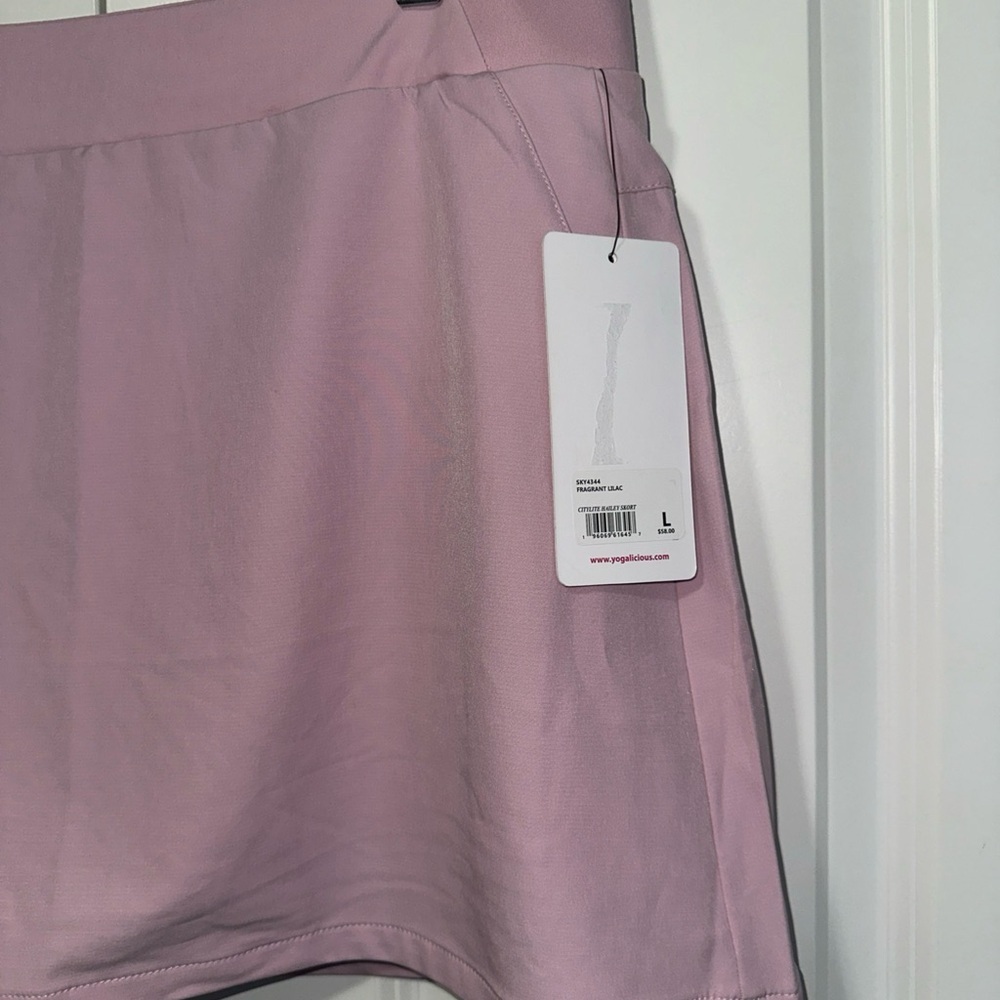 Yogalicious Tennis Collection Citylite Hailey Skort L NWT 58$ Retail - Picture 3 of 4